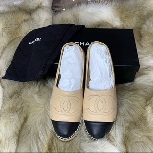 CHANEL Lambskin Espadrilles Black Beige size 38 8